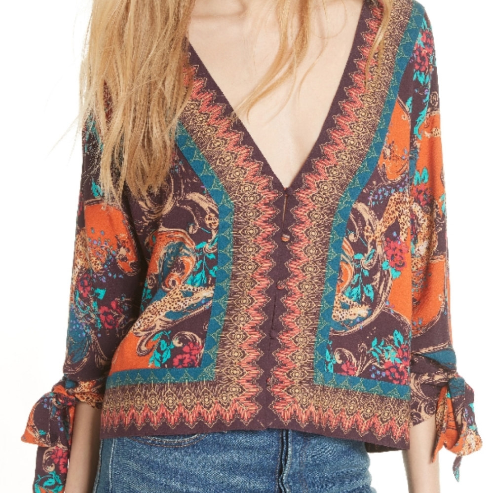 Free People Catch Me If You Can Shirt L